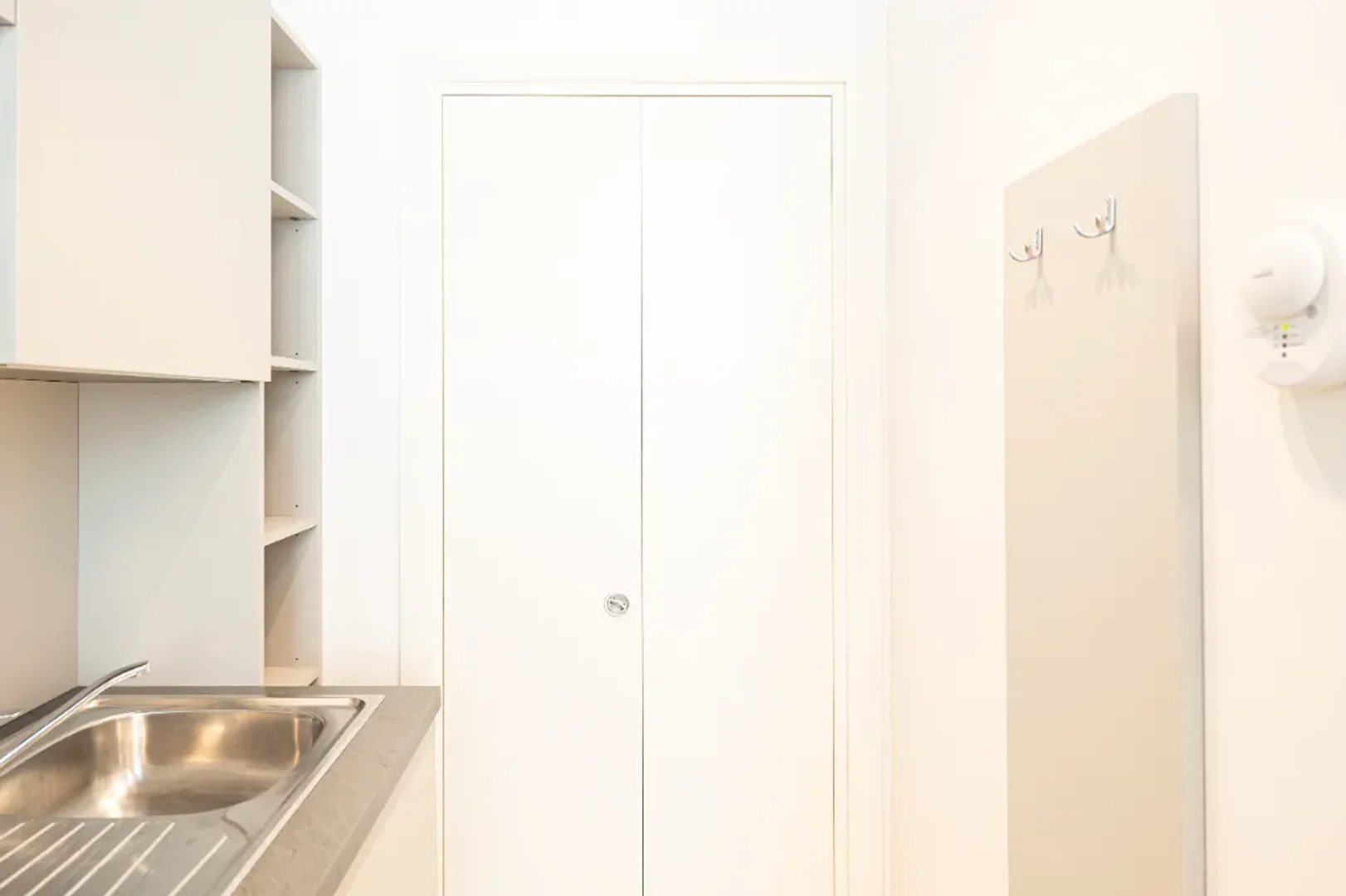 Habitación en apartamento estudiantil en alquiler en , completamente amueblado
