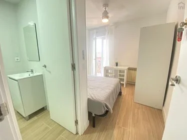 Private room at Calle de, 4, image 8 of 14
