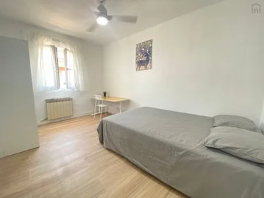 Private room at Calle de, 4, image 8 of 16