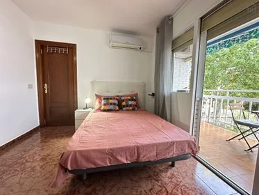 Private room at Av. de los Estados, 2, image 15 of 17