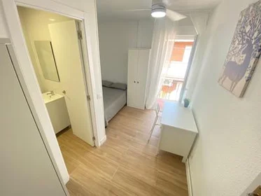 Private room at Calle de, 4, image 16 of 18