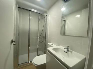 Private room at Calle de, 4, image 2 of 18