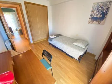 Stanza privata in Av. de Moratalaz, 6, immagine 12 di 17