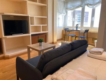 Stanza privata in Av. de Moratalaz, 6, immagine 11 di 34