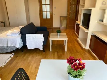 Stanza privata in Av. de Moratalaz, 6, immagine 26 di 34