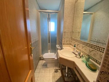 Stanza privata in Av. de Moratalaz, 6, immagine 7 di 34