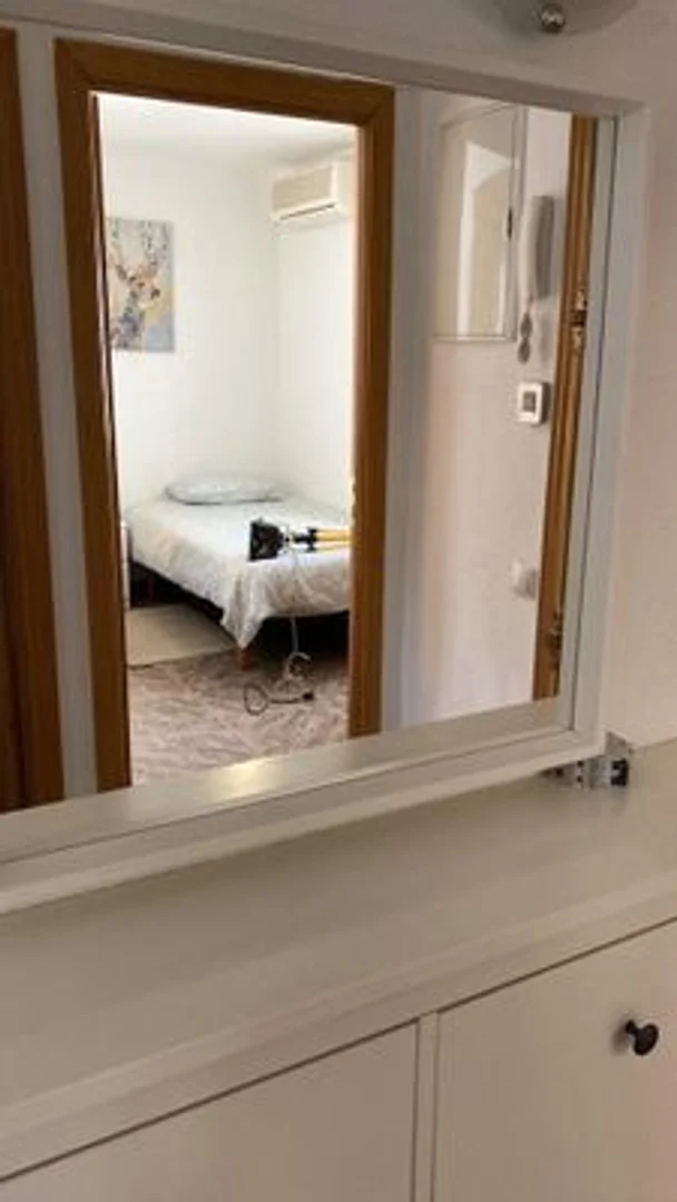 Studentenfreundliches Zimmer in  mit modernen Annehmlichkeiten