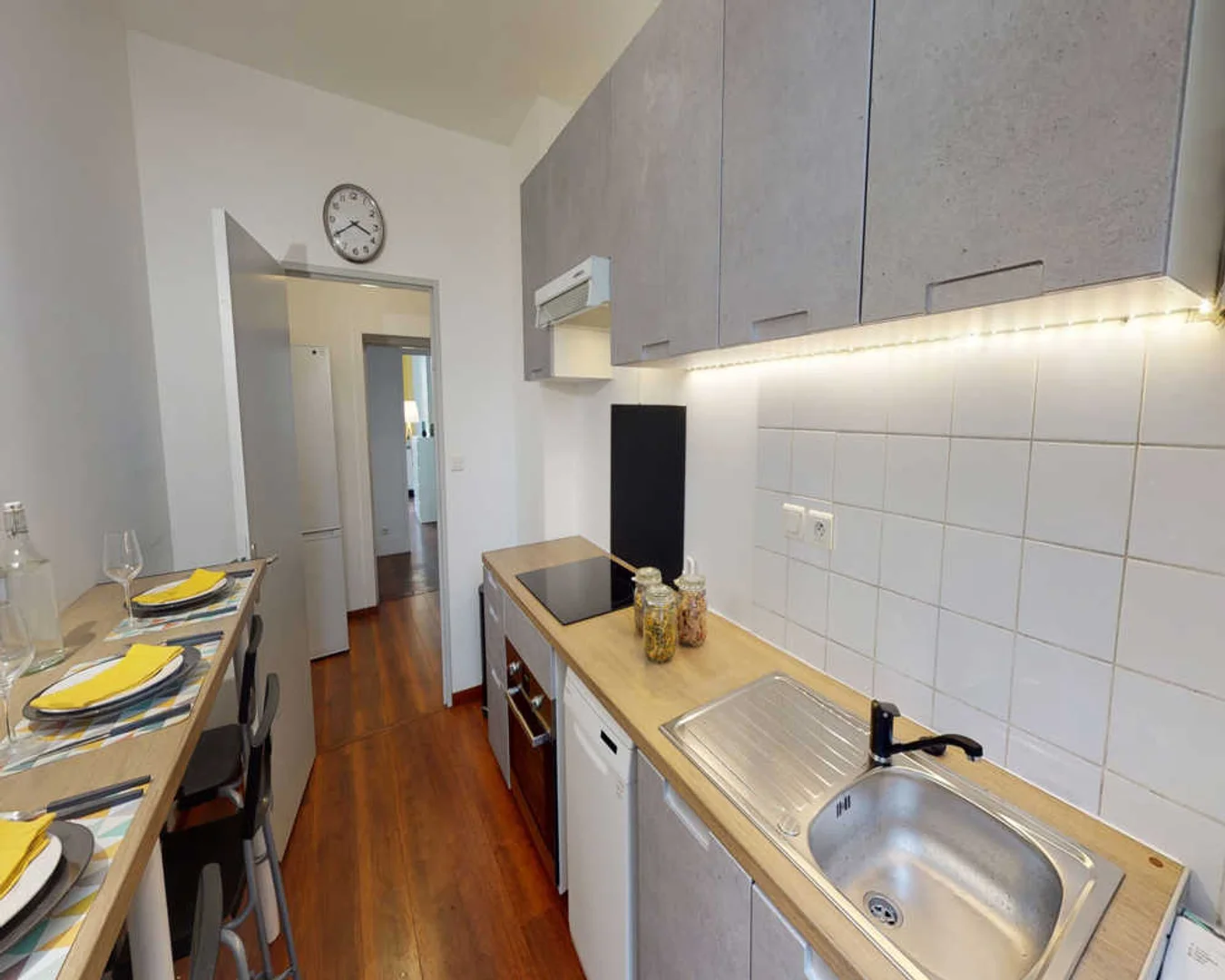 Chambre d'étudiant confortable et spacieuse dans