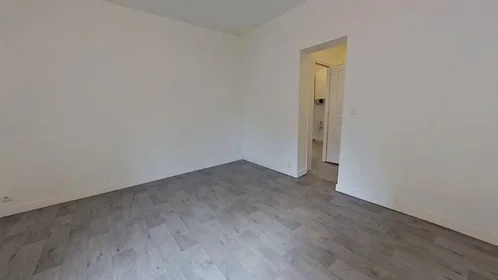 Całe miejsce Rue Collard, Anatole France Danton, obraz 6 8