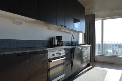 Entire apartment at Margaretavägen 7A, image 12 of 15