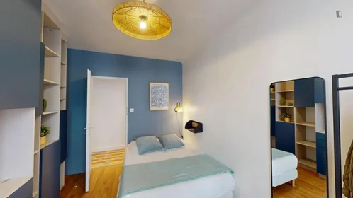 Stanza privata in Rue Salomon Reinach, immagine 1 di 10