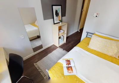 Entire apartment in residence at Great Newton Hall, 7 Lower Gill St, Liverpool L3 5BB, United Kingdom, image 2 of 30