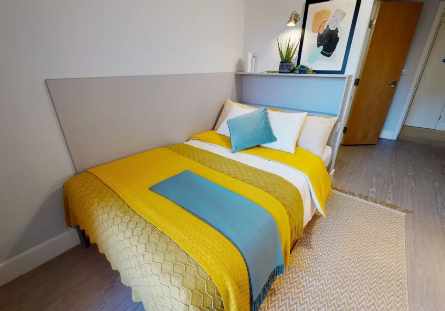 Chambre confortable pour étudiants disponible dans 