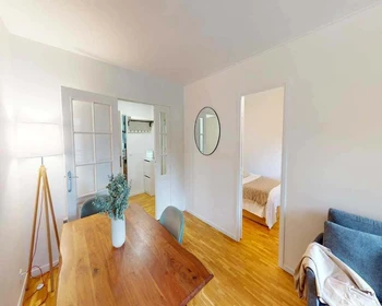 Privatzimmer in der 9 Pl. du 19 Mars 1962, 92130 Issy-les-Moulineaux, France, bild 7 von 13