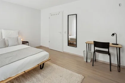 Habitación privada en Klüberstraße, imagen 1 de 8