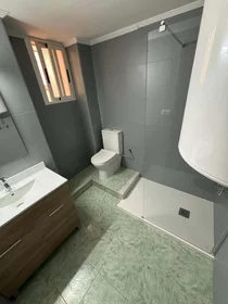 Privatzimmer in der Carrer d'Amali Gimeno, 9, 12005 Castelló de la Plana, Castelló, España, bild 5 von 12
