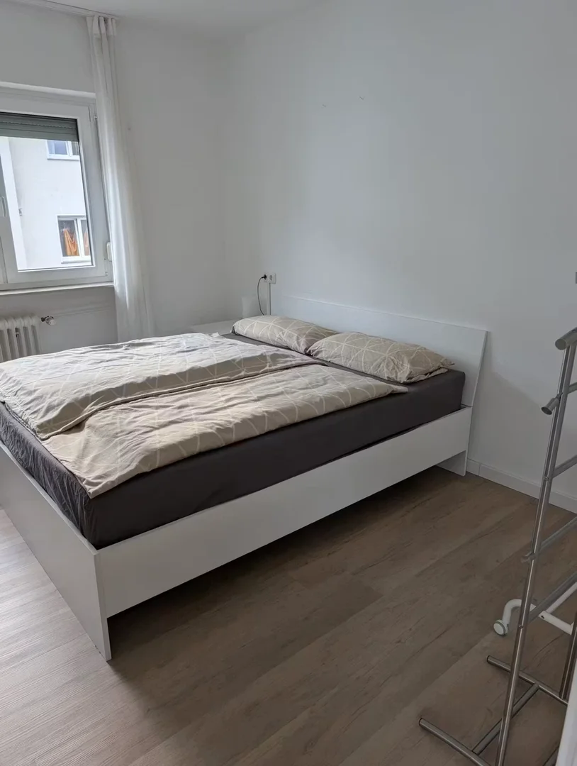 Budgetfreundliches Studentenzimmer in Campusnähe in