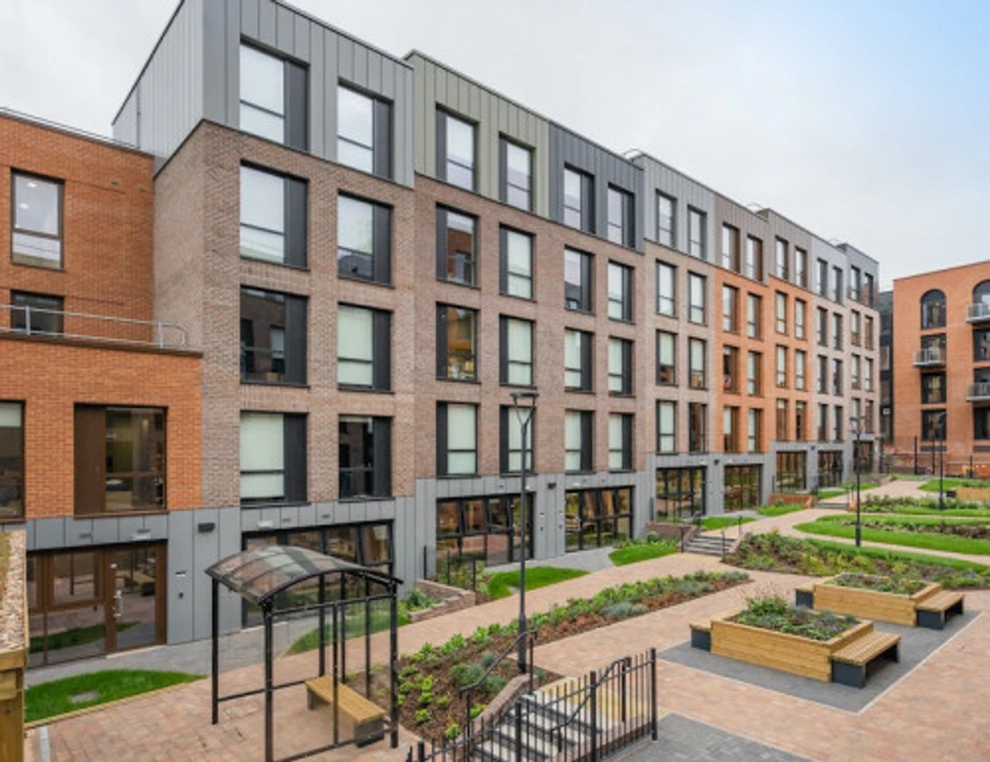 Cozy room for students available in 