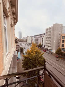 Entire apartment at Grindelallee, image 29 of 33