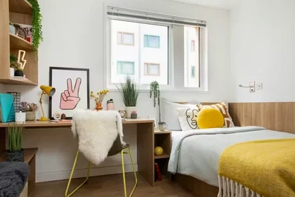 Privatzimmer in der Lebus Street, N17 9FQ, bild 1 von 10
