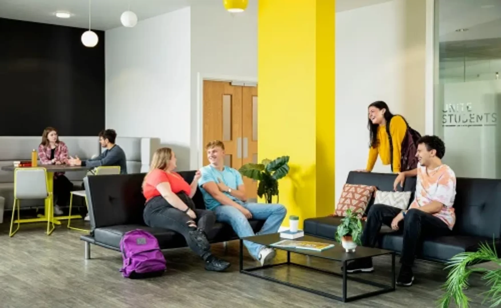 Budget-friendly student room close to campus in 