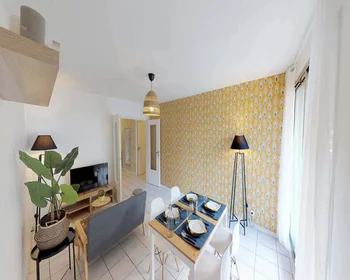 Private room at 47 Rue Pierre Audry, 69009 Lyon, France, image 4 of 14