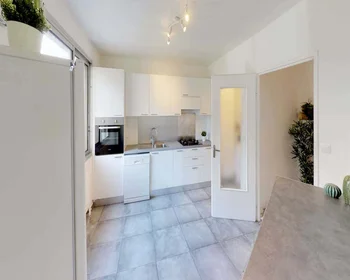 Private room at 47 Rue Pierre Audry, 69009 Lyon, France, image 9 of 14