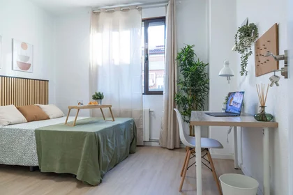 Prywatny pokój C. Jacinto Benavente, 1, 28902 Getafe, Madrid, Spagna, obraz 1 20