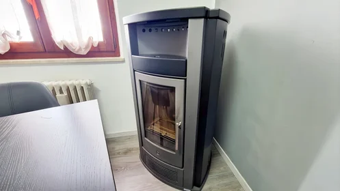 Entire apartment at Viale Sardegna 15, image 29 of 31