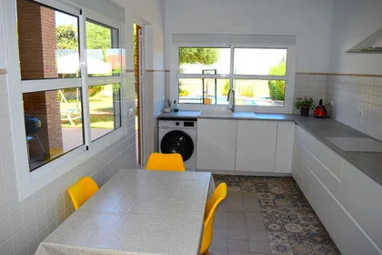 Apartamento inteiro em Calle Cerro de las 40 Chicas, imagem 3 de 33