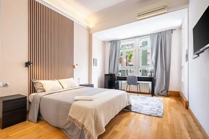 Quarto privado em Av. de Aguilera, 18, 1ºb 1, 03006 Alicante (Alacant), Alicante, Spain, imagem 1 de 16