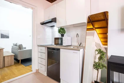 Quarto privado em Av. de Aguilera, 18, 1ºb 1, 03006 Alicante (Alacant), Alicante, Spain, imagem 7 de 21