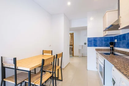 Özel oda konumu Av. de Aguilera, 11, 1ºa 1, 03007 Alicante (Alacant), Alicante, Spain, 6 14 görüntüsü