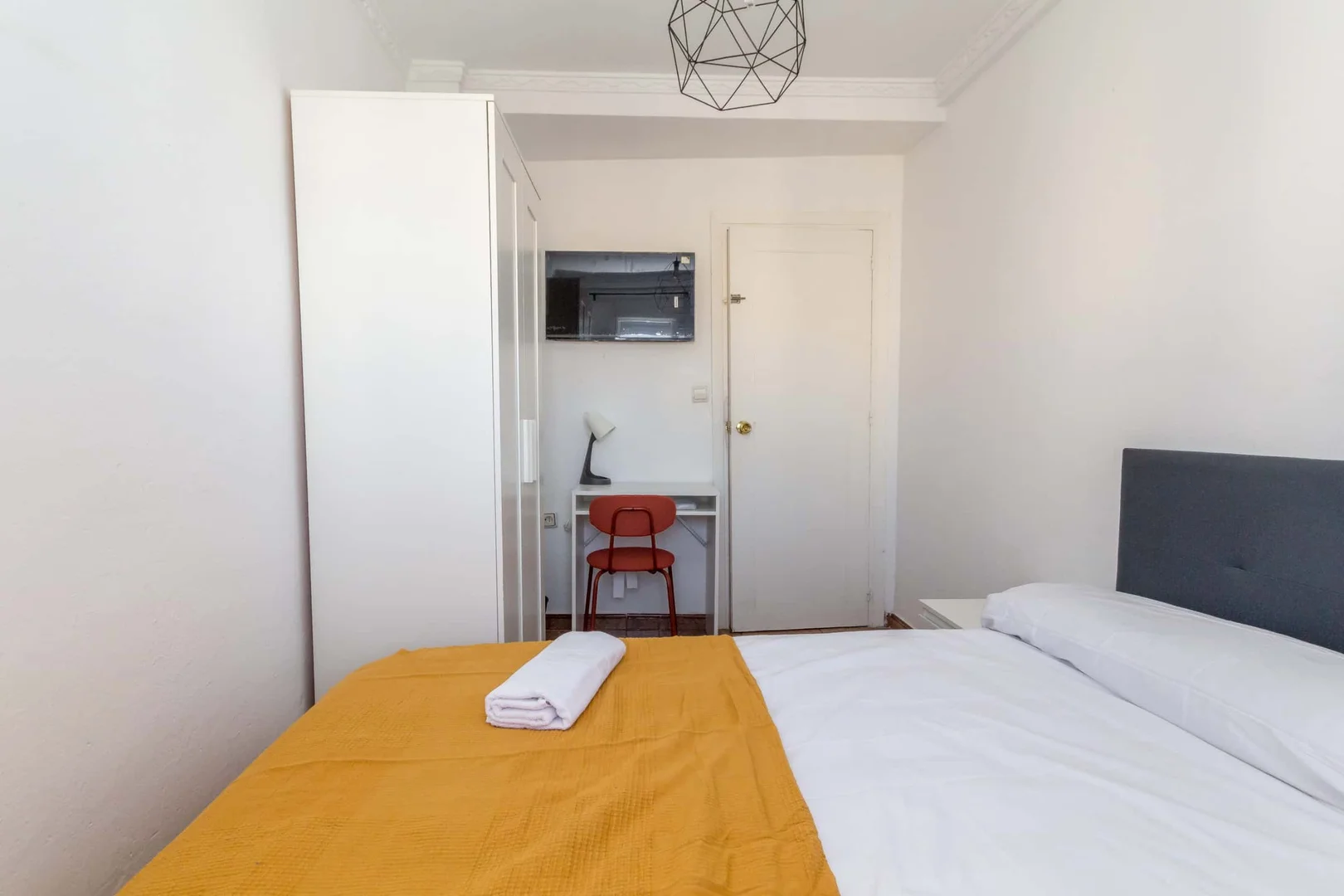 Studentenfreundliches Zimmer in  mit modernen Annehmlichkeiten