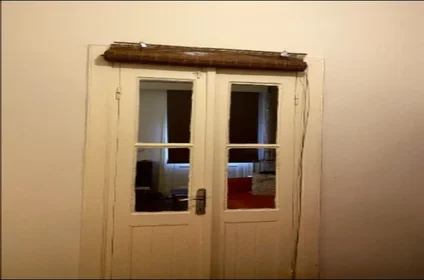Dairenin tamamı konumu Sururi Mehmet Efendi Mahallesi,  Aynali Cesme Caddesi, Emin Cami Sokak, Deniz Apt, No:29, Beyoglu, 20 30 görüntüsü