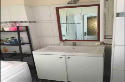 Dairenin tamamı konumu Sururi Mehmet Efendi Mahallesi,  Aynali Cesme Caddesi, Emin Cami Sokak, Deniz Apt, No:29, Beyoglu, 25 30 görüntüsü