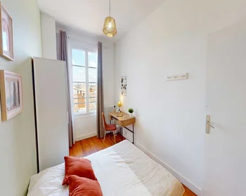 Stanza privata in Rue du Jardin public, immagine 1 di 10