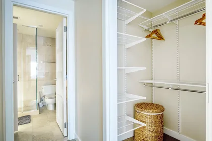 Apartamento inteiro em 8th Street Northwest, Northwest Washington, imagem 9 de 10