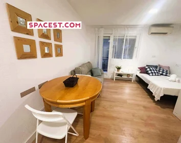 Quarto privado em C. de Gil de Andrade, 8, 1od, 28804 Alcalá de Henares, Madrid, Spagna, imagem 1 de 8