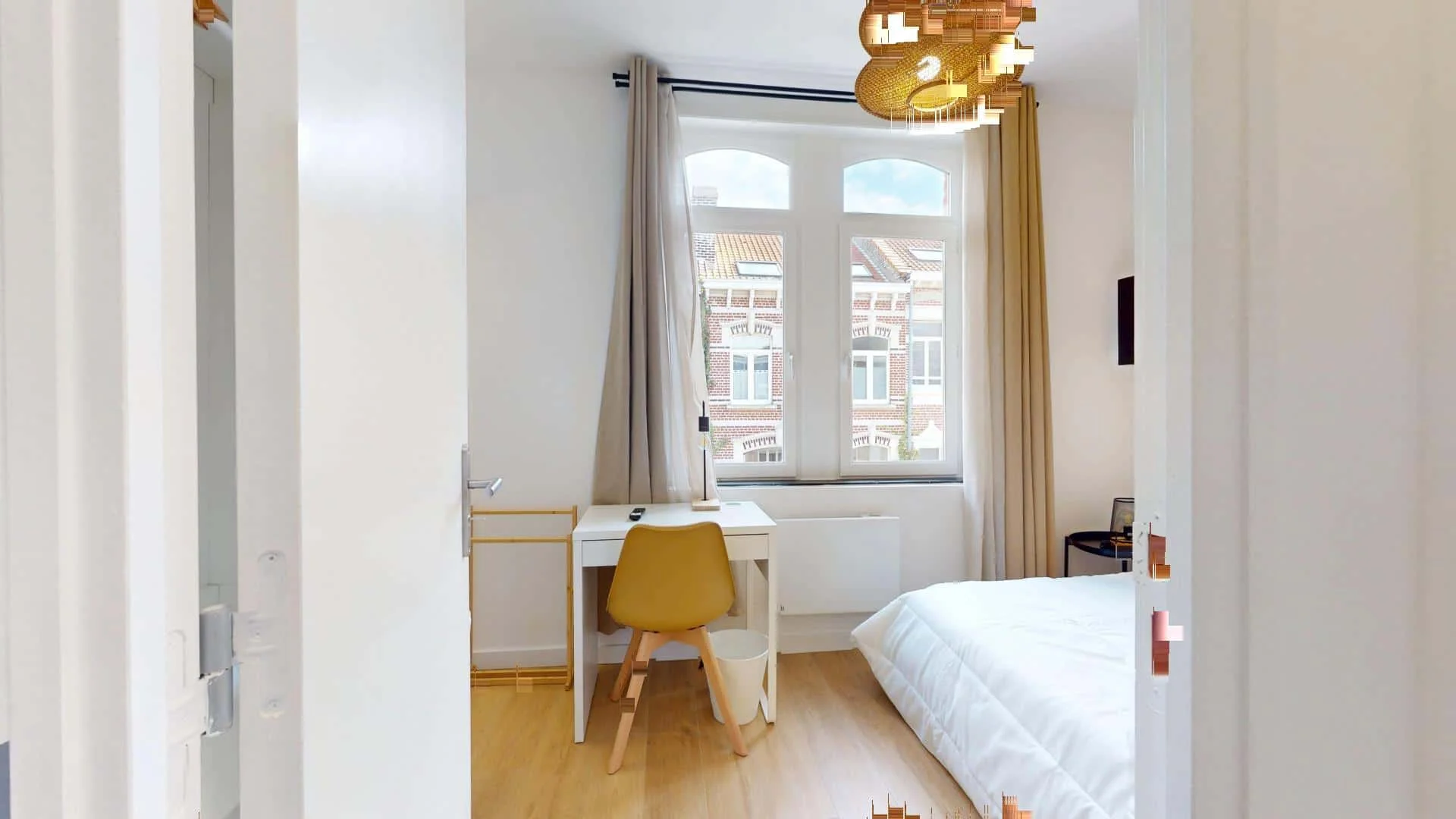 Chambre conviviale pour les étudiants dans  avec des équipements modernes