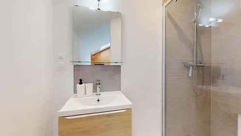 Prywatny pokój 37 Rue Virginie Ghesquière, 59000 Lille, France, obraz 6 20