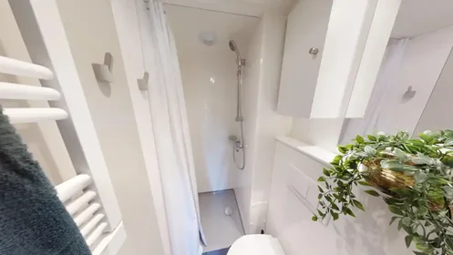 Habitación privada en Rue Bellegarde, imagen 6 de 18