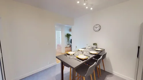 Habitación privada en Rue Bellegarde, imagen 10 de 18