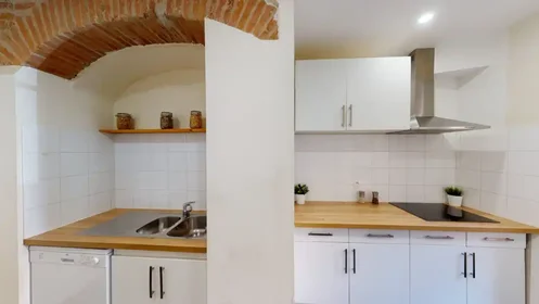 Stanza privata in Rue Peyras, immagine 9 di 15