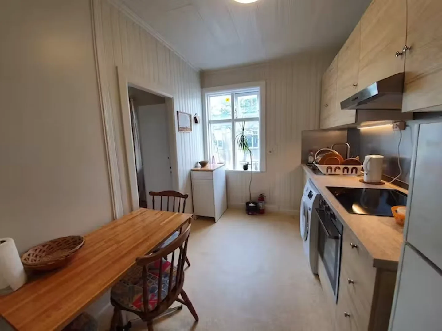 Habitación para estudiantes en  con modernas comodidades
