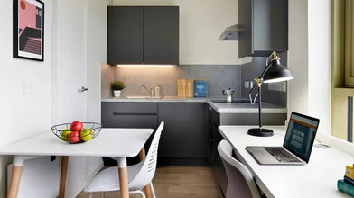 Quarto privado em Gorgie 543 Gorgie Road Edinburgh EH11 3AR, imagem 1 de 10
