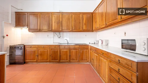 Chambre privée à Rua Padre Antonio Vieira, image 7 de 19