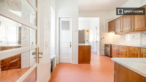 Chambre privée à Rua Padre Antonio Vieira, image 9 de 19
