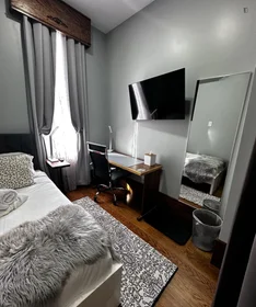 Quarto privado em Miller Ave, Brooklyn, NY, imagem 11 de 13