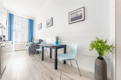 Entire apartment at Bohaterów Monte Cassino 43, image 1 of 8